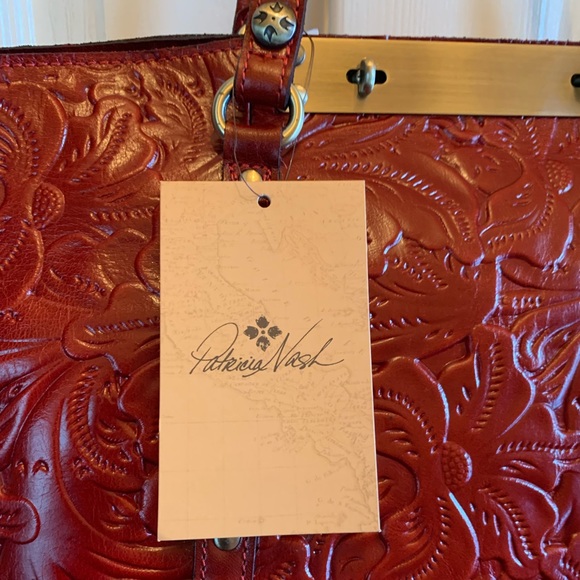 NWT REG. $249
PATRICIA NASH BENVENUTO XL TOTE
COLOR OCHRE
(EARTHY RED) - Picture 8 of 9